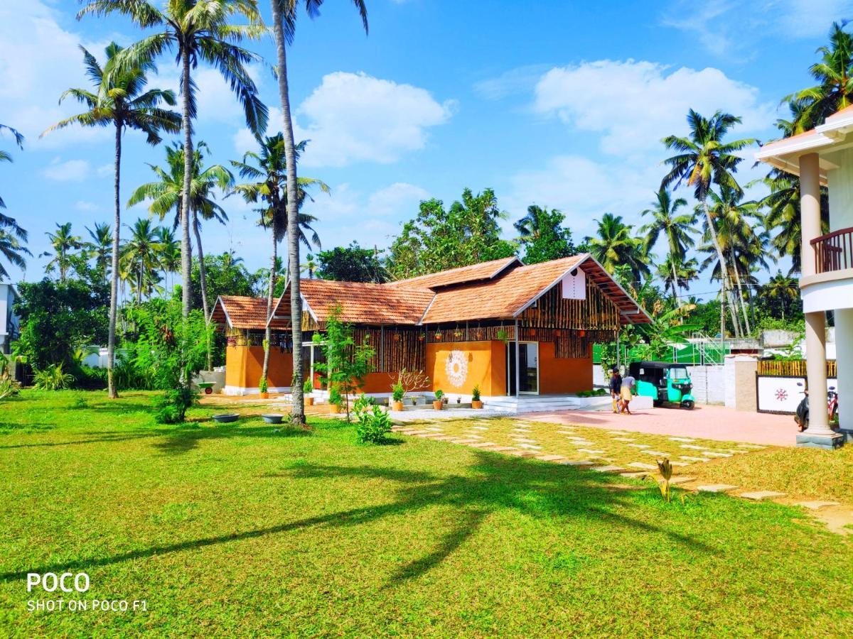Pura Vida Varkala Hotell Eksteriør bilde
