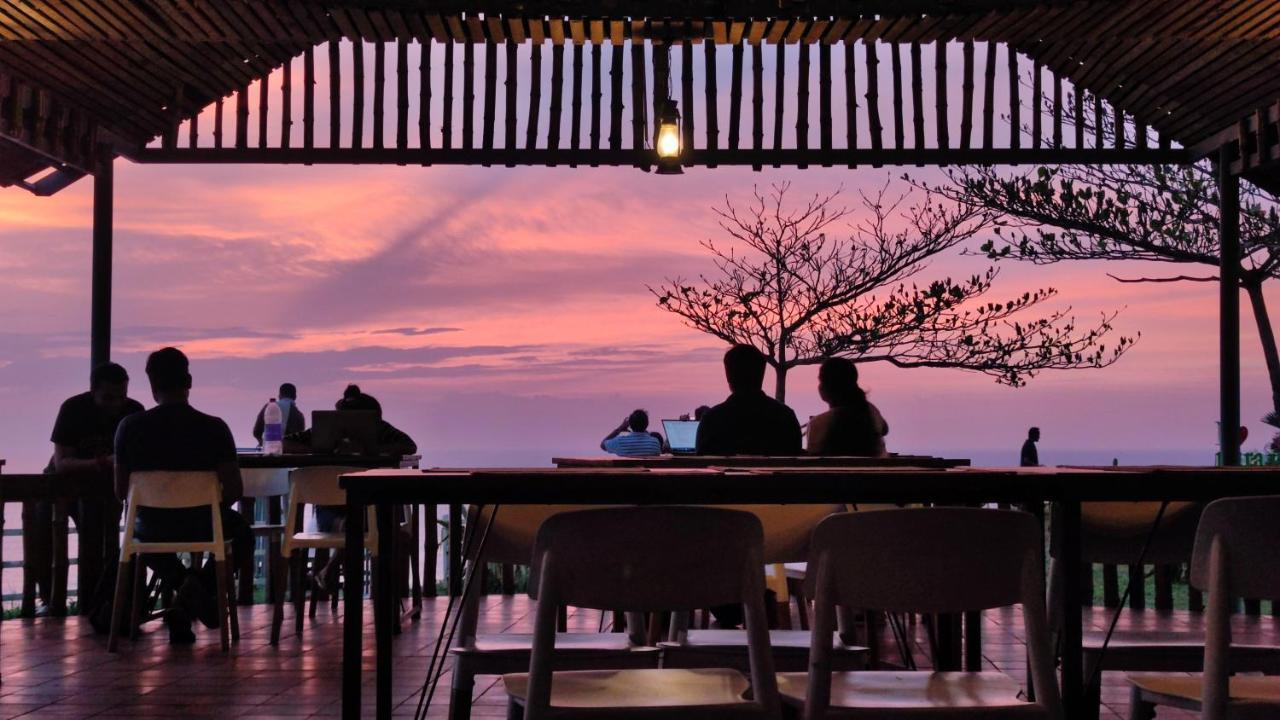Pura Vida Varkala Hotell Eksteriør bilde